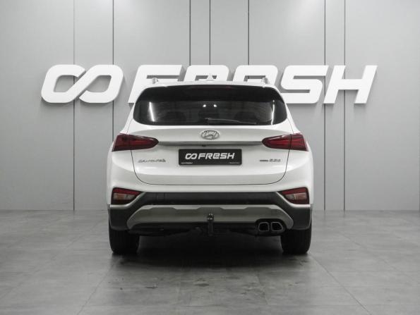 Hyundai Santa Fe IV с пробегом 2018 года, цена 3 199 900 рублей, 123818 км, внедорожник, Автокод Объявления