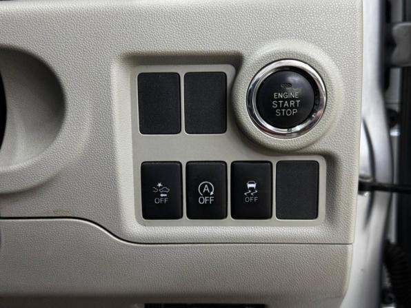 Toyota Passo III с пробегом 2017 года, цена 789 000 рублей, 54000 км, хэтчбек, Автокод Объявления