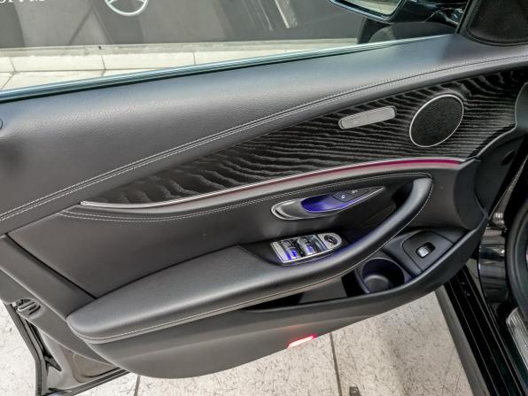 Mercedes-Benz E-Класс V (W213 S213 C238) Рестайлинг с пробегом 2021 года, цена 3 353 500 рублей, 185000 км, седан, Автокод Объявления