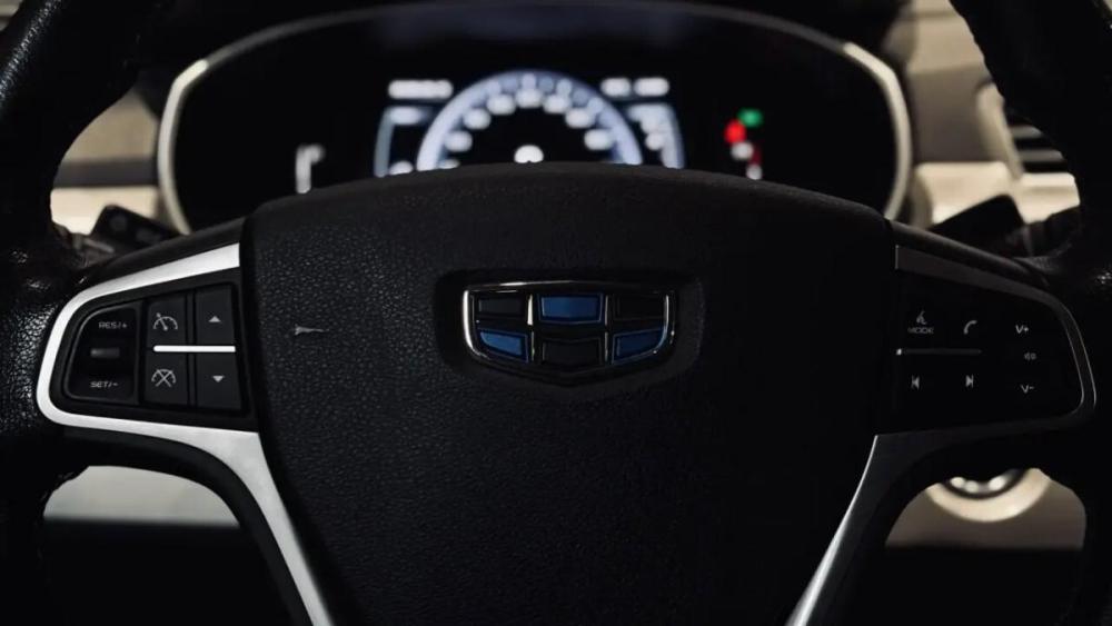 Geely Atlas I Смоленск  - изображение 10