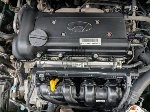 Hyundai Solaris I Рестайлинг с пробегом 2015 года, цена 1 190 000 рублей, 72454 км, седан, Автокод Объявления