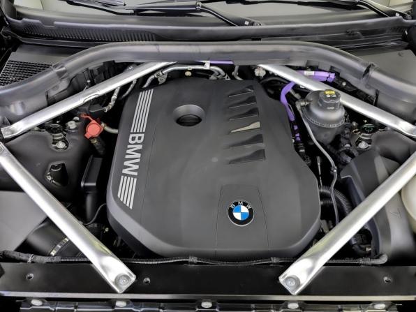 BMW X7 I (G07) Рестайлинг с пробегом 2022 года, цена 11 500 000 рублей, 47174 км, внедорожник, Автокод Объявления