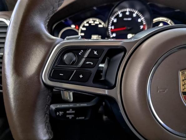 Porsche Cayenne III с пробегом 2019 года, цена 8 444 000 рублей, 63299 км, внедорожник, Автокод Объявления