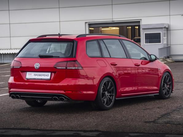 Volkswagen Golf R VII Рестайлинг с пробегом 2018 года, цена 3 548 000 рублей, 97653 км, универсал, Автокод Объявления