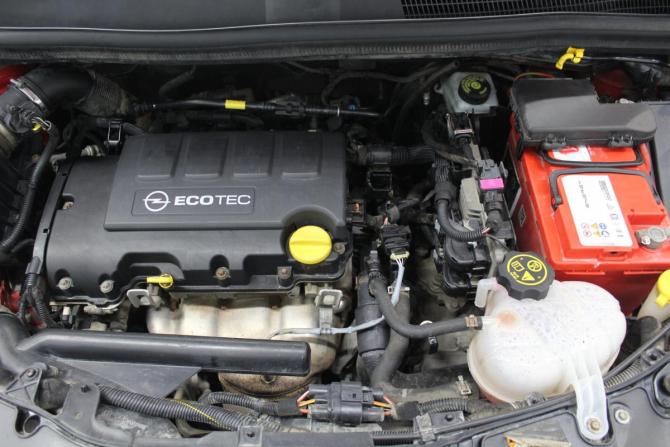 Opel Corsa D Рестайлинг II с пробегом 2012 года, цена 669 000 рублей, 186653 км, хэтчбек, Автокод Объявления