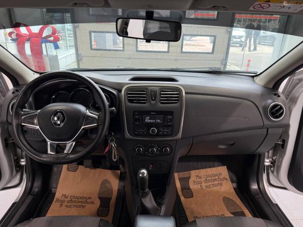 Renault Logan II Рестайлинг с пробегом 2019 года, цена 1 053 000 рублей, 139159 км, седан, Автокод Объявления