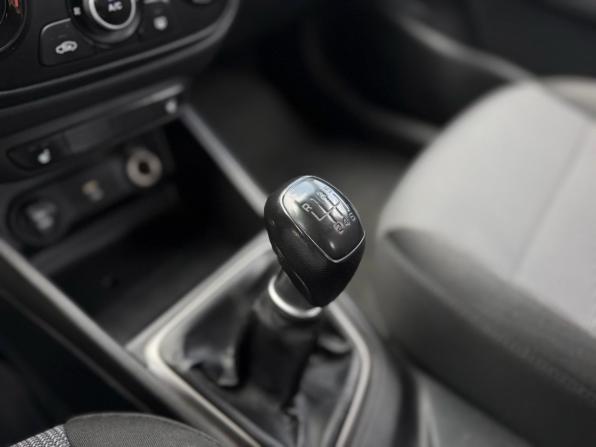 Hyundai Solaris II Рестайлинг с пробегом 2021 года, цена 1 220 000 рублей, 121000 км, седан, Автокод Объявления