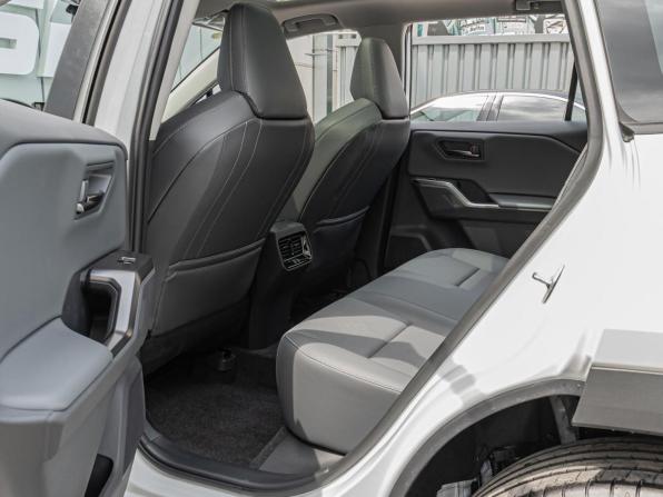 Toyota RAV4 VI (XA60) с пробегом 2026 года, цена 4 150 000 рублей, 62 км, внедорожник, Автокод Объявления