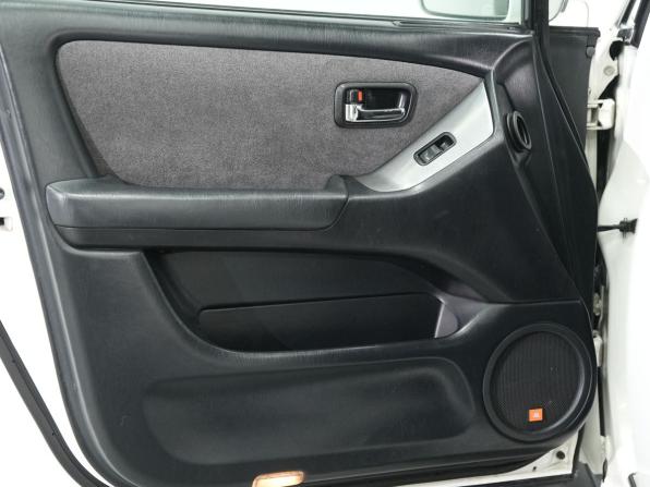 Toyota Harrier I (XU10) Рестайлинг с пробегом 2001 года, цена 1 000 000 рублей, 207843 км, внедорожник, Автокод Объявления