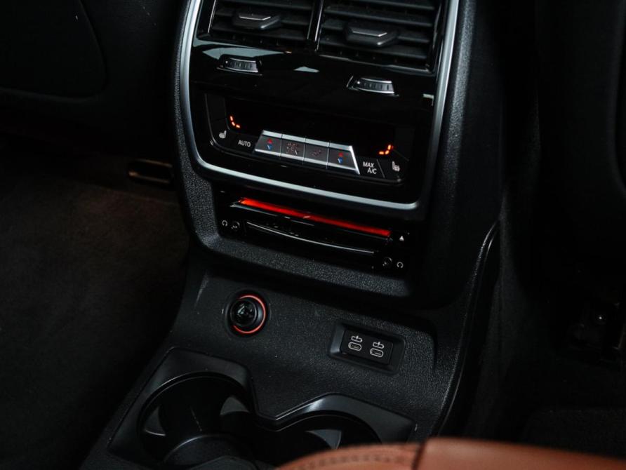 BMW X7 I (G07) Москва  - изображение 11
