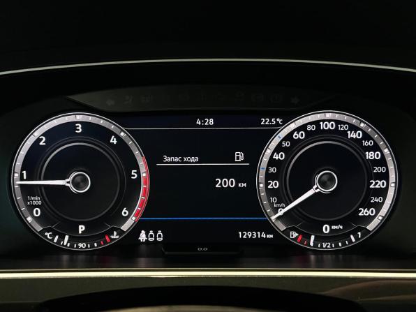 Volkswagen Tiguan II с пробегом 2019 года, цена 2 990 000 рублей, 129306 км, внедорожник, Автокод Объявления