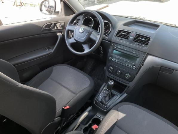 Skoda Yeti I с пробегом 2013 года, цена 710 000 рублей, 215082 км, внедорожник, Автокод Объявления