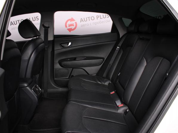 Kia Optima IV Рестайлинг с пробегом 2018 года, цена 1 715 000 рублей, 141200 км, седан, Автокод Объявления