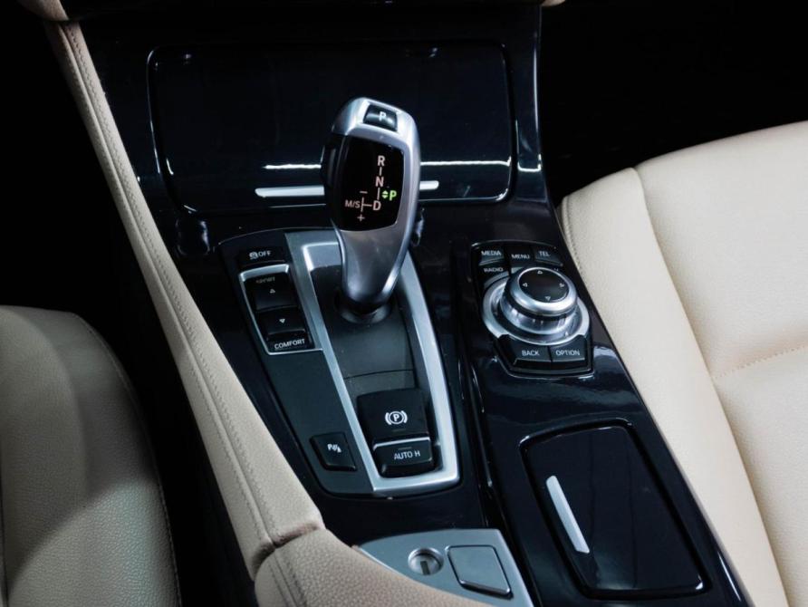 BMW 5 серии VI (F10/F11/F07) Рестайлинг Тюмень  - изображение 21