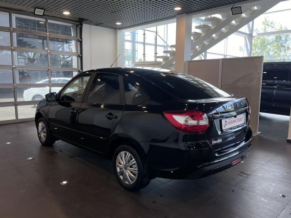 Lada (ВАЗ) Granta I Рестайлинг с пробегом 2024 года, цена 856 000 рублей, 45017 км, лифтбек, Автокод Объявления