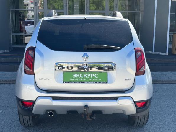 Renault Duster I Рестайлинг с пробегом 2017 года, цена 1 190 000 рублей, 155000 км, внедорожник, Автокод Объявления