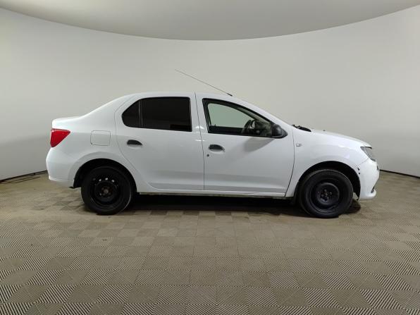 Renault Logan II с пробегом 2017 года, цена 330 000 рублей, 575257 км, седан, Автокод Объявления