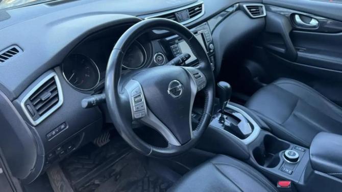 Nissan Qashqai II с пробегом 2015 года, цена 1 713 000 рублей, 121448 км, внедорожник, Автокод Объявления