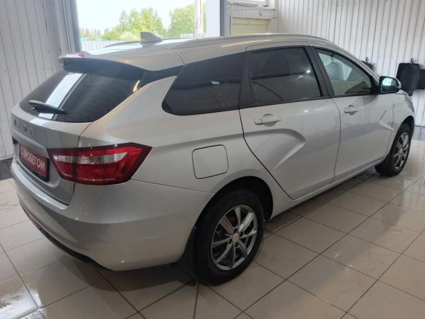 Lada (ВАЗ) Vesta I с пробегом 2022 года, цена 1 435 000 рублей, 28000 км, универсал, Автокод Объявления