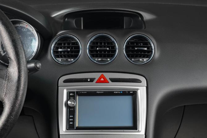 Peugeot 308 I с пробегом 2010 года, цена 579 000 рублей, 233000 км, хэтчбек, Автокод Объявления