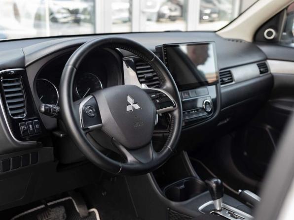 Mitsubishi Outlander III с пробегом 2013 года, цена 1 180 000 рублей, 238137 км, внедорожник, Автокод Объявления