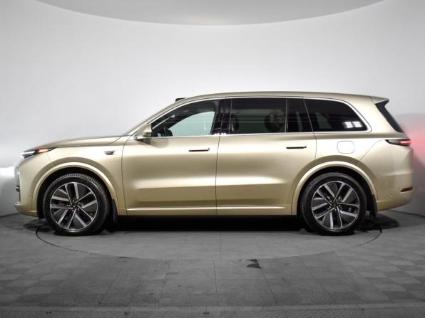 Li Auto (Lixiang) L9 I с пробегом 2022 года, цена 6 370 000 рублей, 35084 км, внедорожник, Автокод Объявления