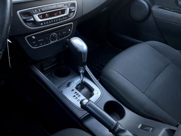 Renault Megane III с пробегом 2011 года, цена 640 000 рублей, 169535 км, хэтчбек, Автокод Объявления