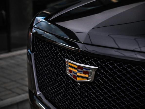Cadillac Escalade V с пробегом 2022 года, цена 9 599 000 рублей, 61568 км, внедорожник, Автокод Объявления