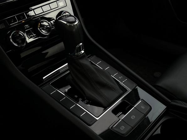 Skoda Superb III с пробегом 2019 года, цена 1 972 800 рублей, 130933 км, лифтбек, Автокод Объявления