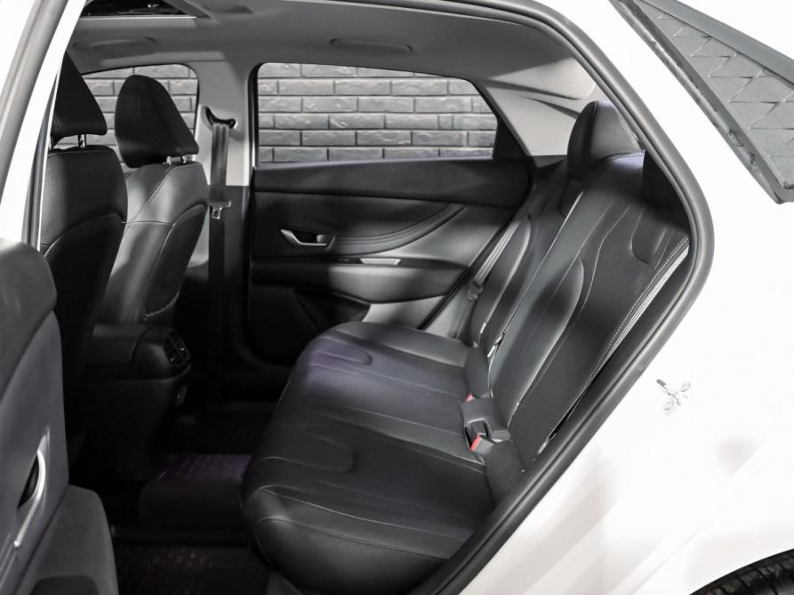 Hyundai Elantra VII (CN7) Рестайлинг Екатеринбург  - изображение 11