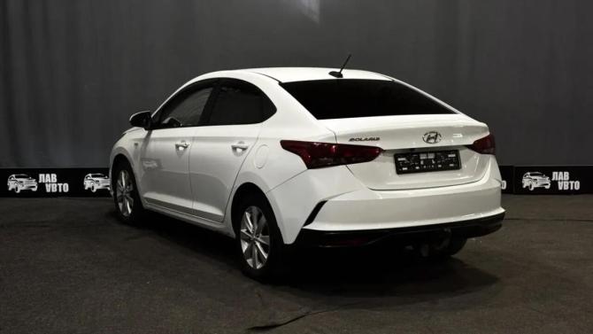 Hyundai Solaris II Рестайлинг с пробегом 2021 года, цена 1 549 000 рублей, 104292 км, седан, Автокод Объявления