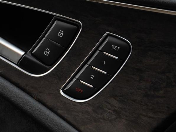 Audi A6 allroad III (C7) с пробегом 2014 года, цена 3 189 000 рублей, 168967 км, универсал, Автокод Объявления