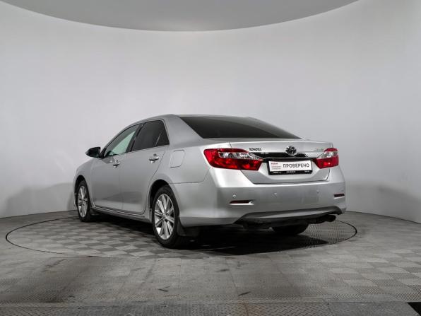 Toyota Camry VII (XV50) с пробегом 2011 года, цена 1 250 000 рублей, 271360 км, седан, Автокод Объявления