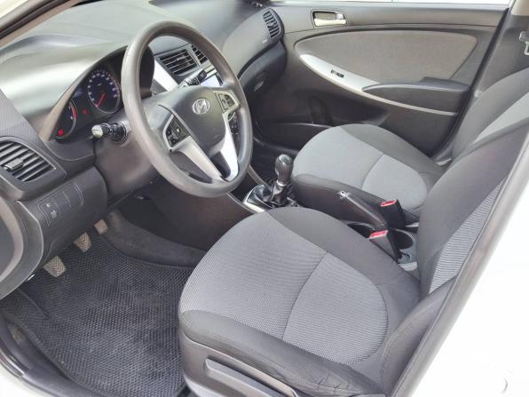 Hyundai Solaris I с пробегом 2014 года, цена 798 000 рублей, 203024 км, седан, Автокод Объявления