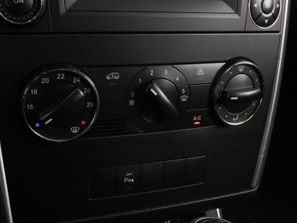 Mercedes-Benz B-Класс I (W245) Рестайлинг с пробегом 2010 года, цена 819 000 рублей, 139637 км, хэтчбек, Автокод Объявления
