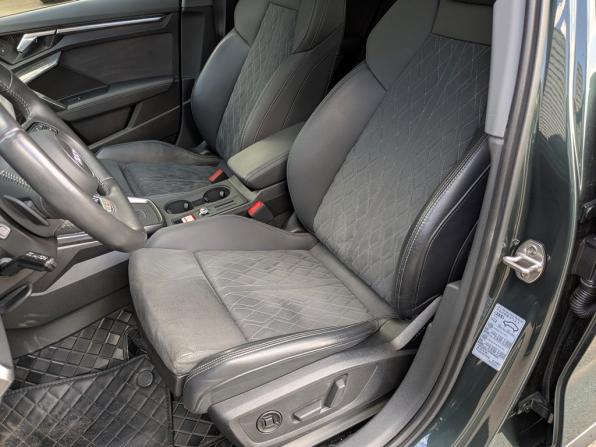 Audi A3 IV (8Y) с пробегом 2022 года, цена 3 050 000 рублей, 75492 км, хэтчбек, Автокод Объявления