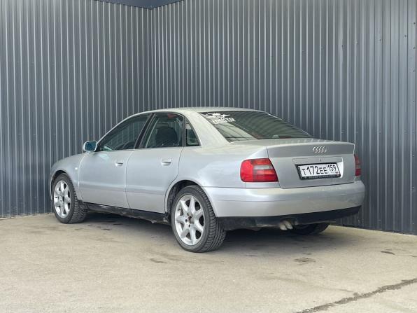 Audi A4 I (B5) Рестайлинг с пробегом 2000 года, цена 243 000 рублей, 345000 км, седан, Автокод Объявления