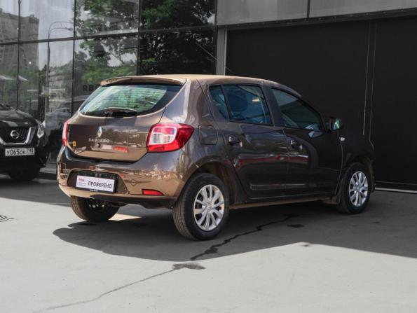 Renault Sandero II Рестайлинг с пробегом 2020 года, цена 1 100 000 рублей, 108276 км, хэтчбек, Автокод Объявления