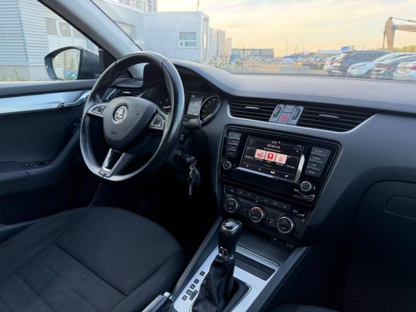 Skoda Octavia III (A7) с пробегом 2015 года, цена 895 000 рублей, 358040 км, лифтбек, Автокод Объявления