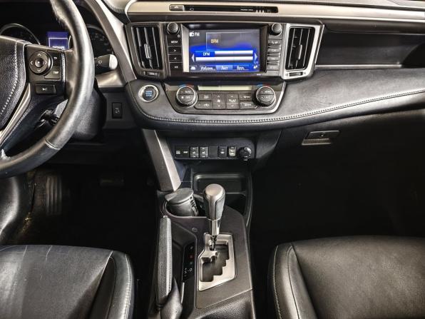 Toyota RAV4 IV (XA40) Рестайлинг с пробегом 2019 года, цена 2 050 000 рублей, 236473 км, внедорожник, Автокод Объявления