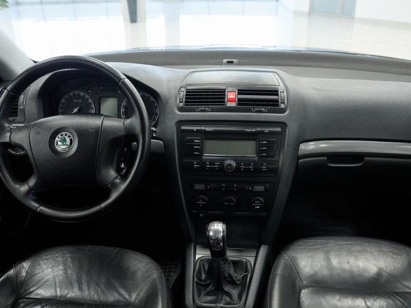 Skoda Octavia II (A5) с пробегом 2008 года, цена 368 000 рублей, 231954 км, лифтбек, Автокод Объявления