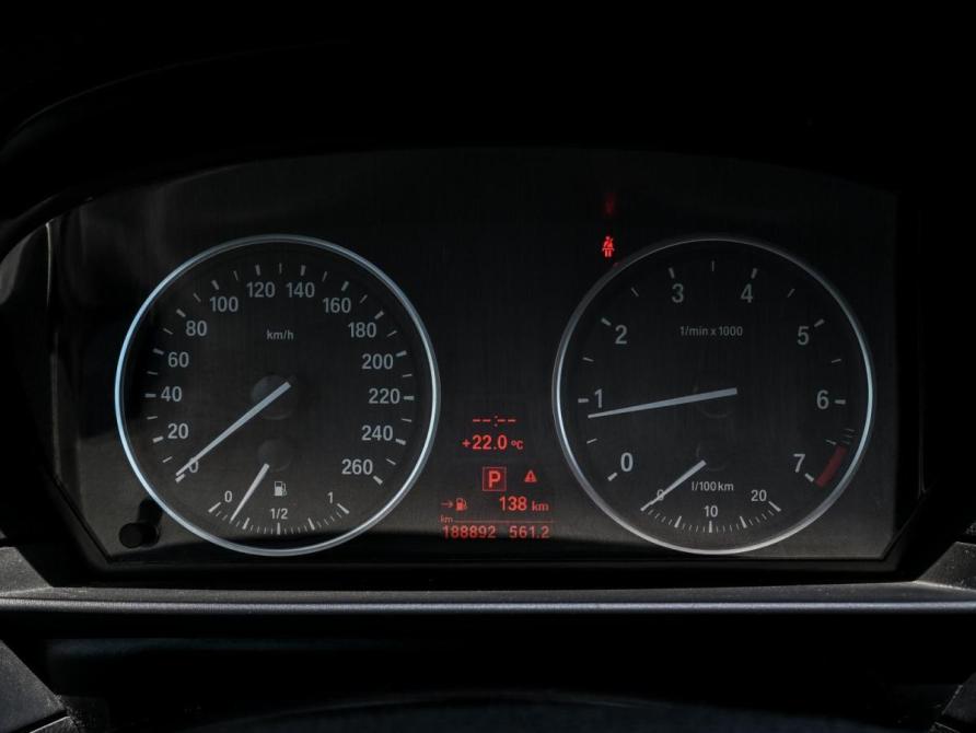 BMW 5 серии V (E60/E61) Рестайлинг Волгоград  - изображение 12