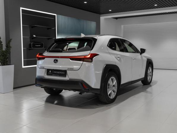 Lexus UX I с пробегом 2019 года, цена 3 150 000 рублей, 51545 км, внедорожник, Автокод Объявления