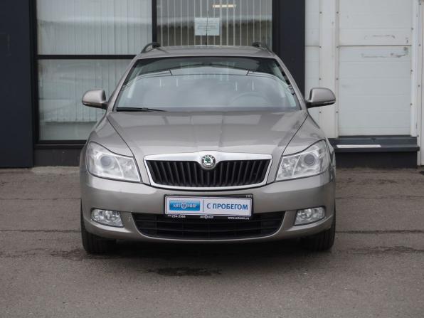 Skoda Octavia II (A5) Рестайлинг с пробегом 2009 года, цена 950 000 рублей, 125540 км, универсал, Автокод Объявления