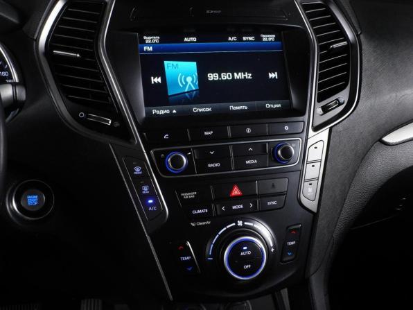 Hyundai Santa Fe III Рестайлинг с пробегом 2016 года, цена 2 589 000 рублей, 231069 км, внедорожник, Автокод Объявления