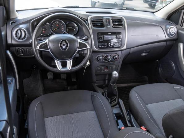 Renault Logan II Рестайлинг с пробегом 2019 года, цена 1 130 000 рублей, 55890 км, седан, Автокод Объявления