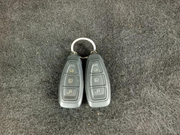 Ford Kuga II с пробегом 2014 года, цена 1 261 000 рублей, 186512 км, внедорожник, Автокод Объявления