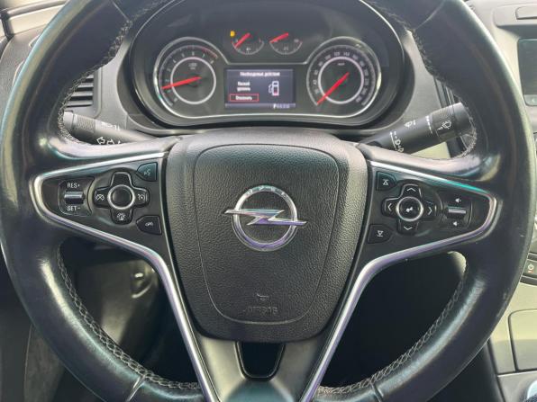 Opel Insignia I Рестайлинг с пробегом 2013 года, цена 870 000 рублей, 189000 км, хэтчбек, Автокод Объявления