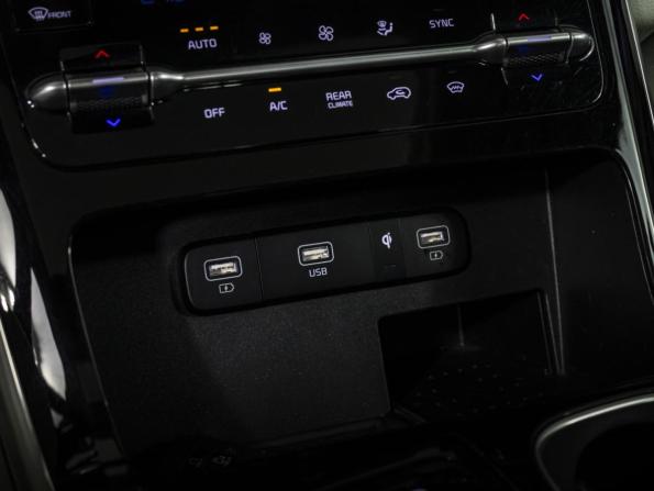 Kia Carnival IV с пробегом 2021 года, цена 4 398 000 рублей, 87015 км, минивэн, Автокод Объявления