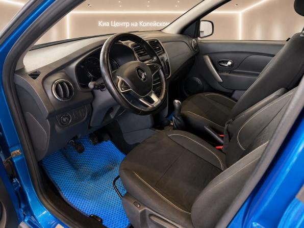 Renault Sandero II Рестайлинг с пробегом 2018 года, цена 1 195 000 рублей, 51800 км, хэтчбек, Автокод Объявления
